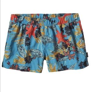 Patagonia barely baggies shorts, S FIRM